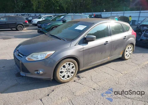 2012 Ford Focus Se z USA, uszkodzony, nr VIN 1FAHP3K29CL242079